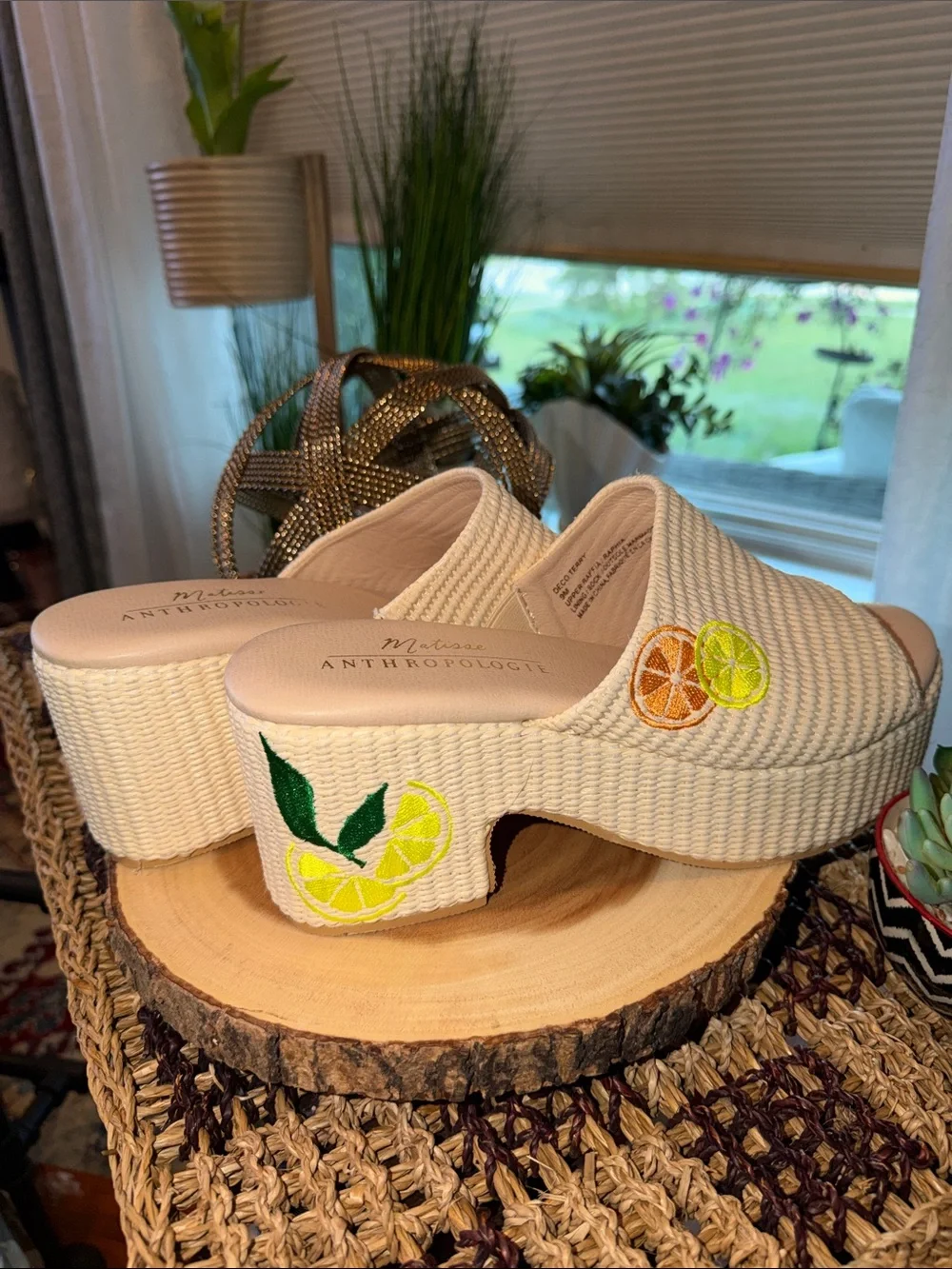 Matisse x Anthropologie Embroidered Citrus Raffia Platform Sandals Size 9 NEW